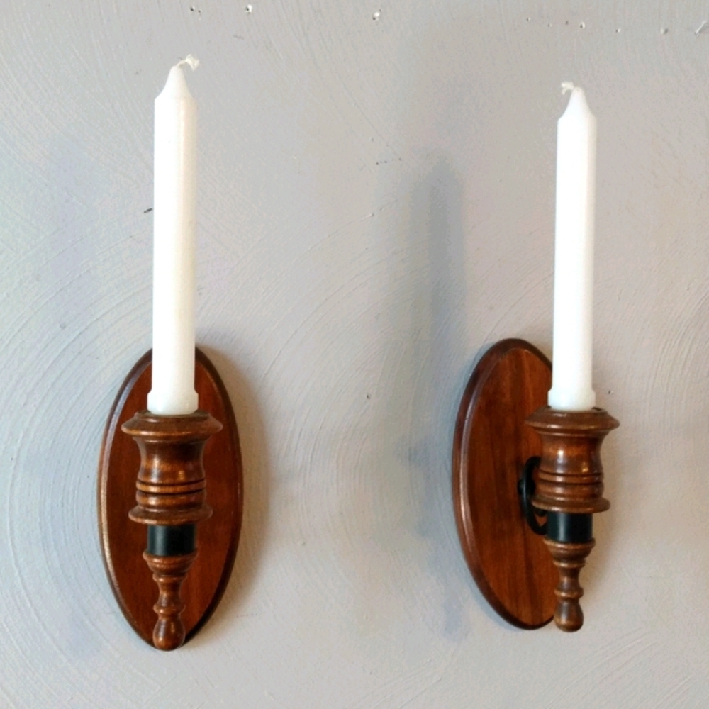 Home Interiors Oval wood/ blk metal sconce
